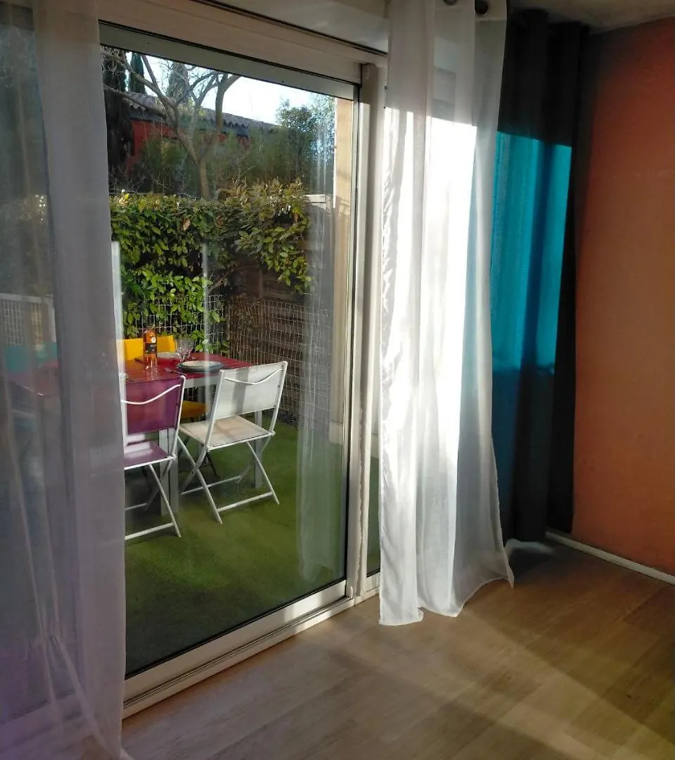 Studio - Terrasse Avec Piscine Et Parking Aix-en-Provence Apartment